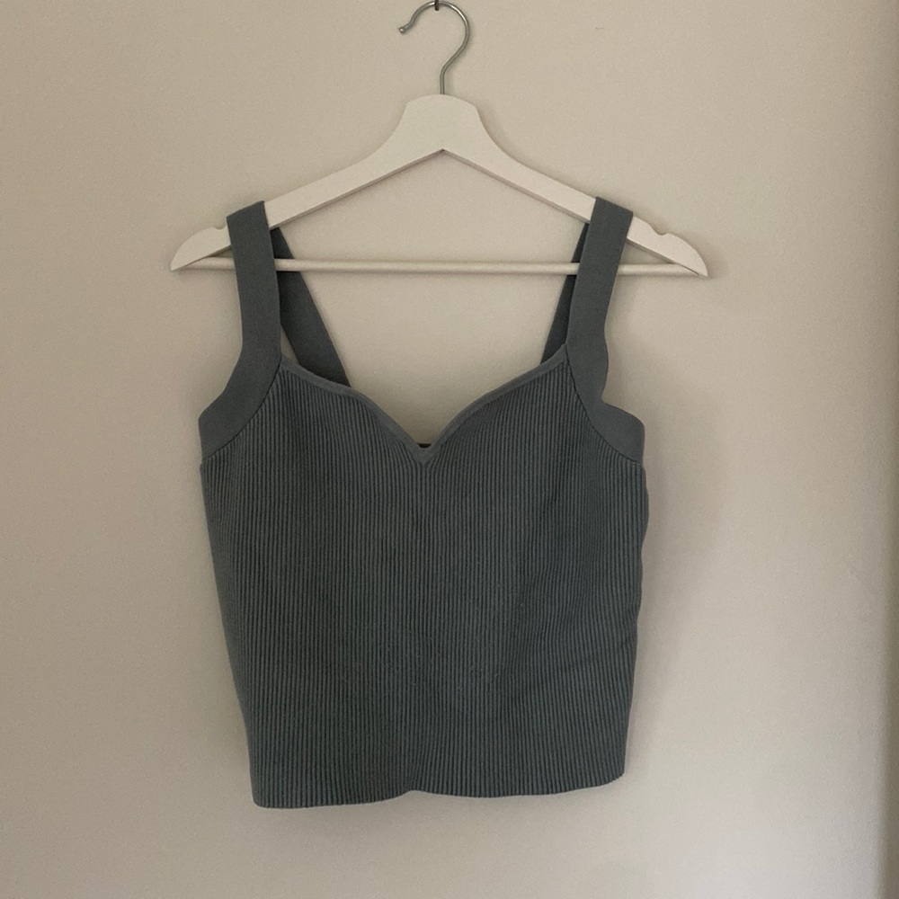 Abercrombie cropped tank top